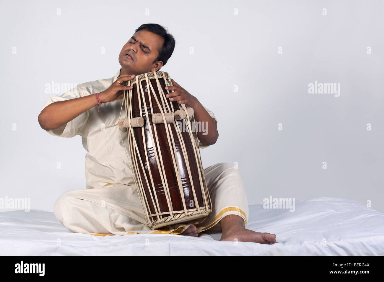 tabla hires stock photography and images Alamy