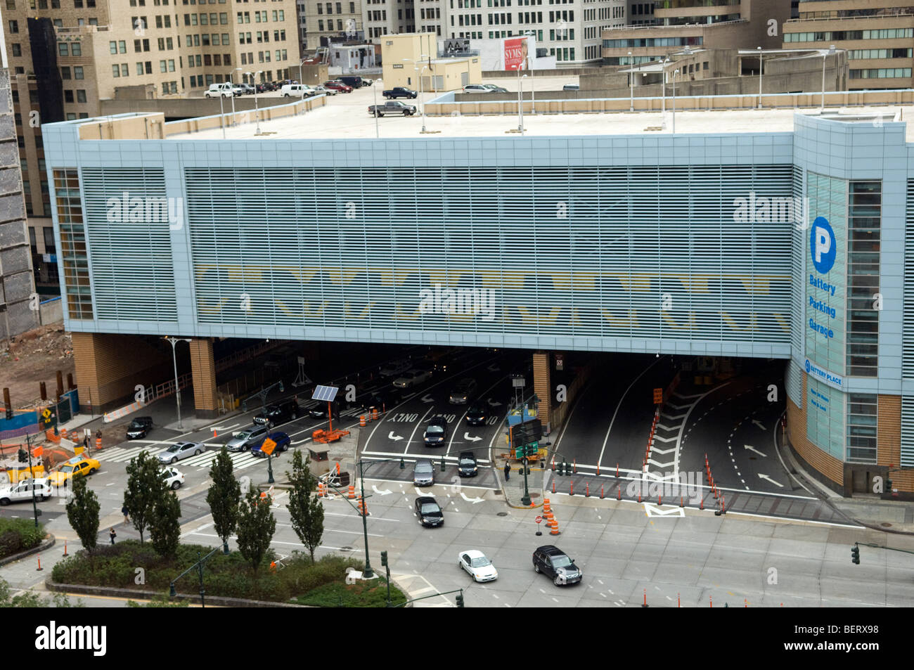 Cars Exit Brooklyn Battery Tunnel Under The Battery Parking Garage