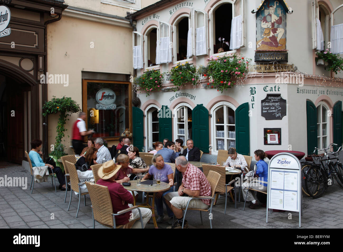 Austria salzburg street cafe people hi-res stock photography and images -  Alamy