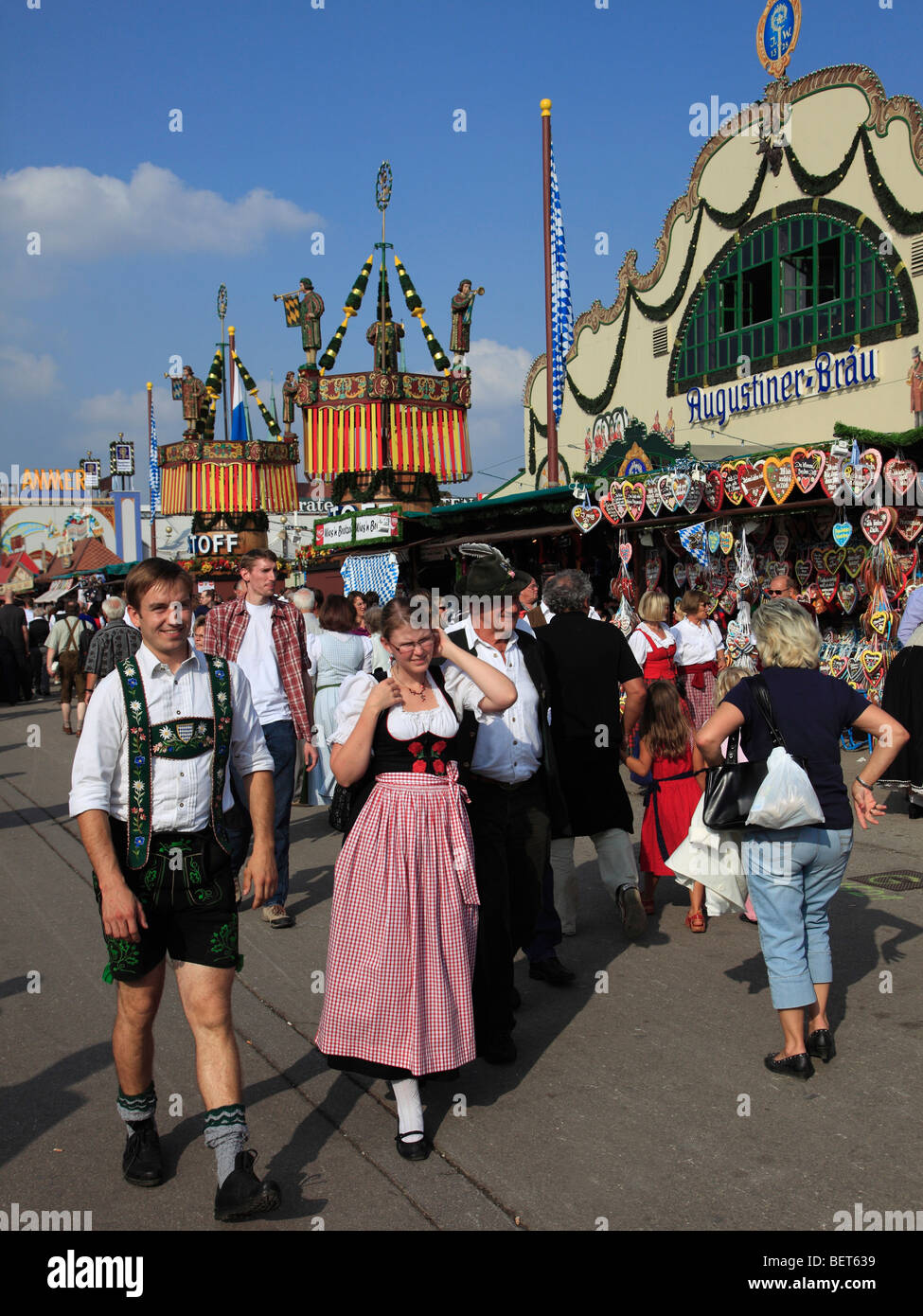 Octfest Germany, Bavaria, Munich, Oktoberfest, Theresienwiese, stalls, people ...
