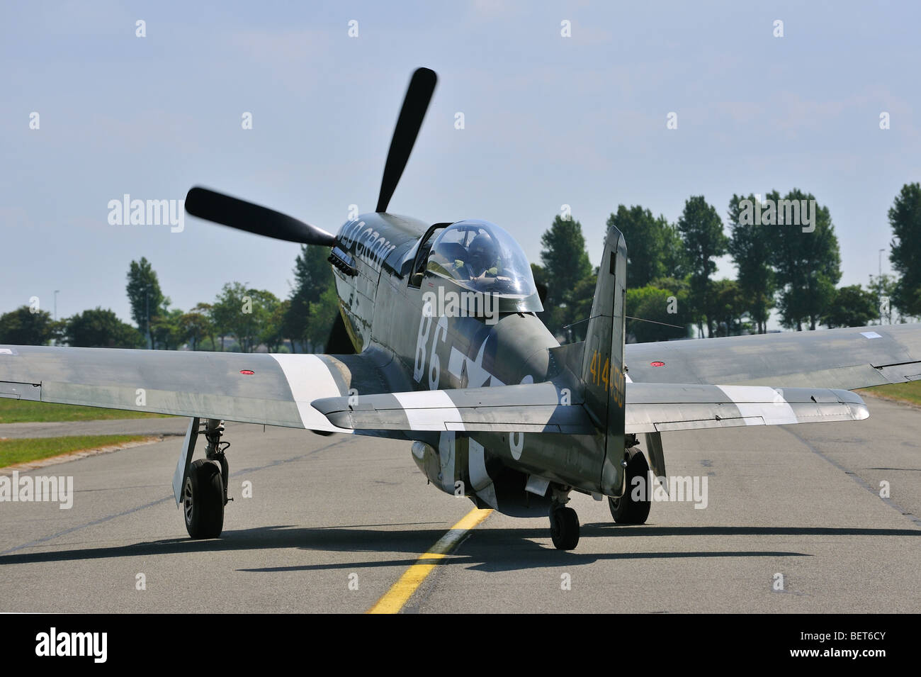 Second World War Two American P51 Mustang single-engine aircraft at airport Stock Photo