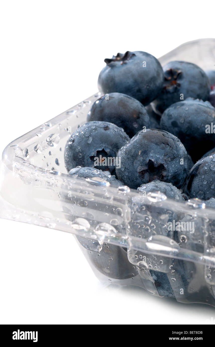 Clean in a container blueberries hires stock photography and images