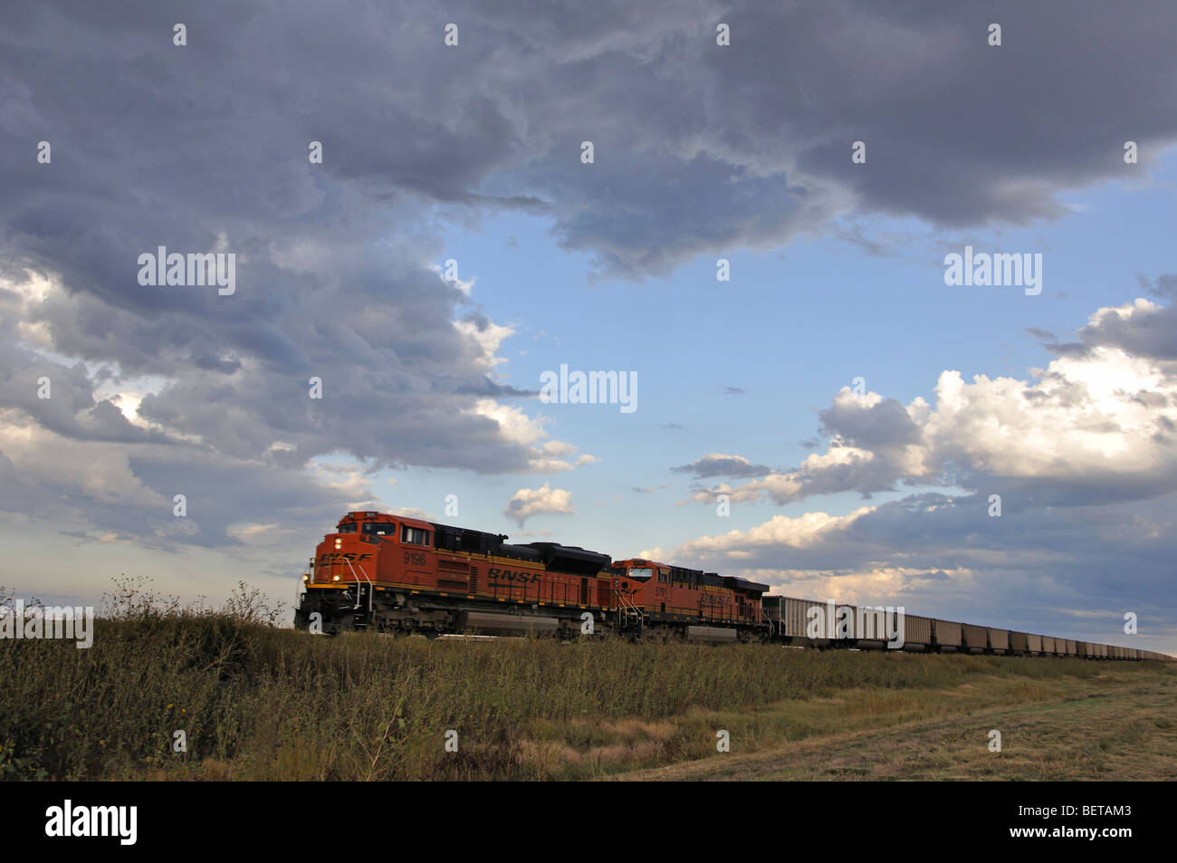 Freight train engine usa hires stock photography and images Alamy