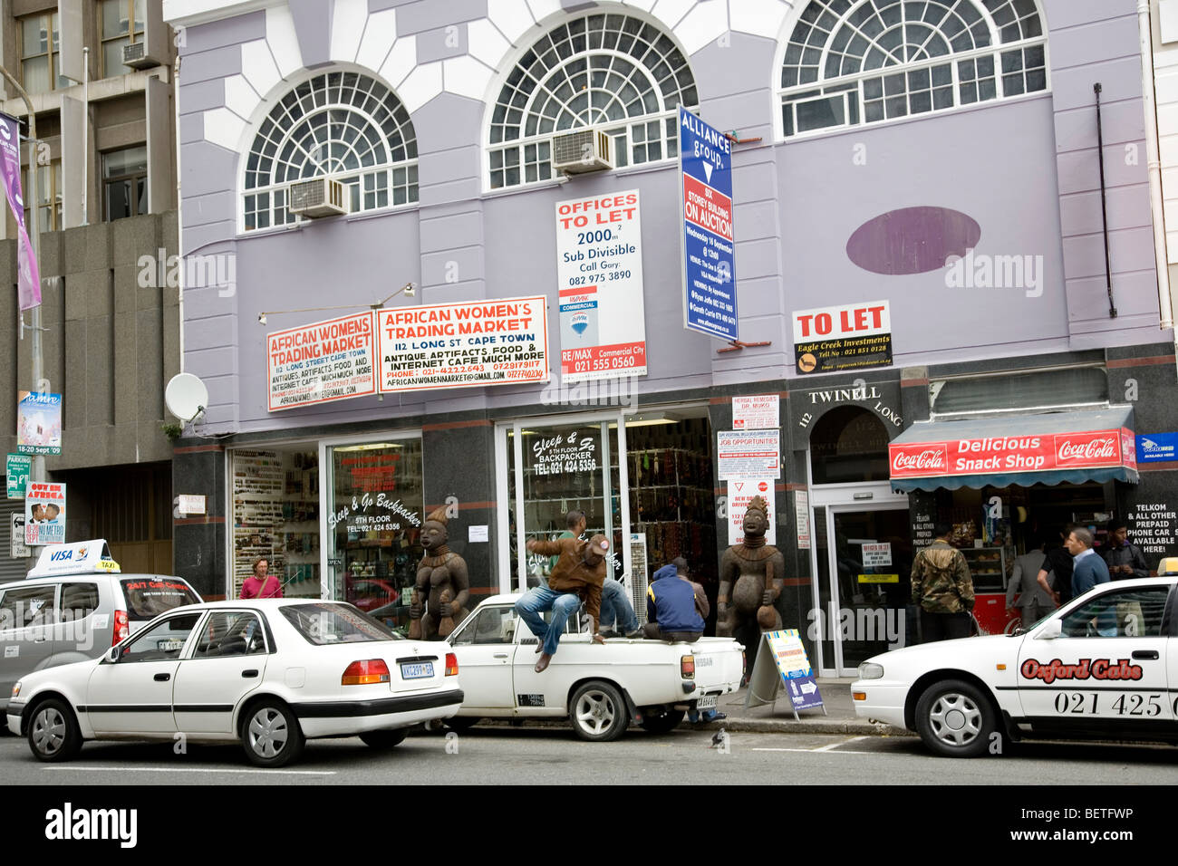 Long Street - African Curios - Cape Town Stock Photo