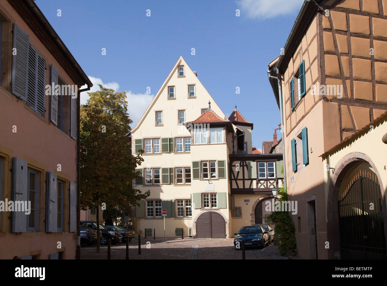 Traditional architecture buildings, street view in Colmar Alsace haut ...