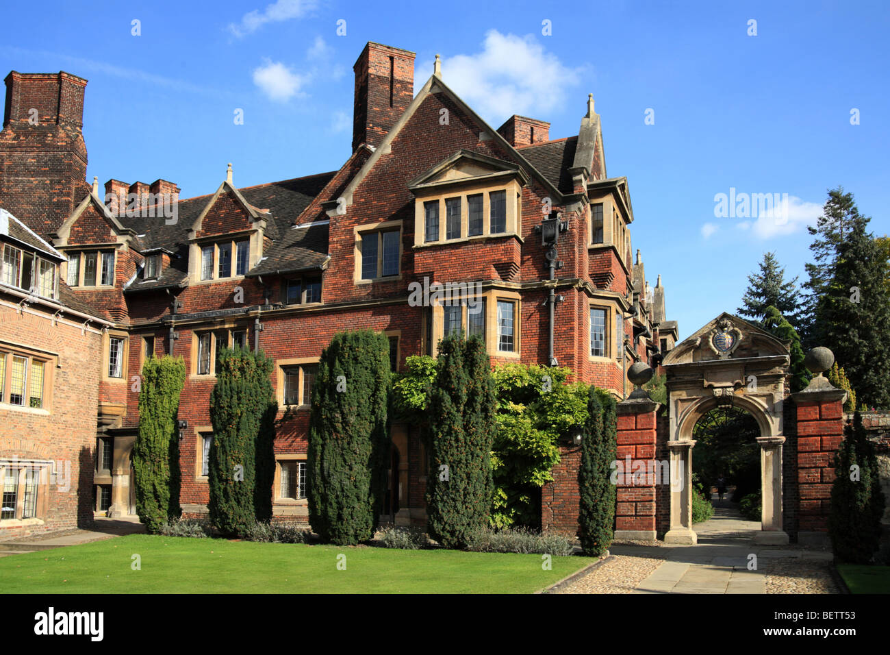 Pembroke College Cambridge University Ivy Court Stock Photo Alamy Pembroke College Cambridge University Ivy Court Stock Photo Alamy