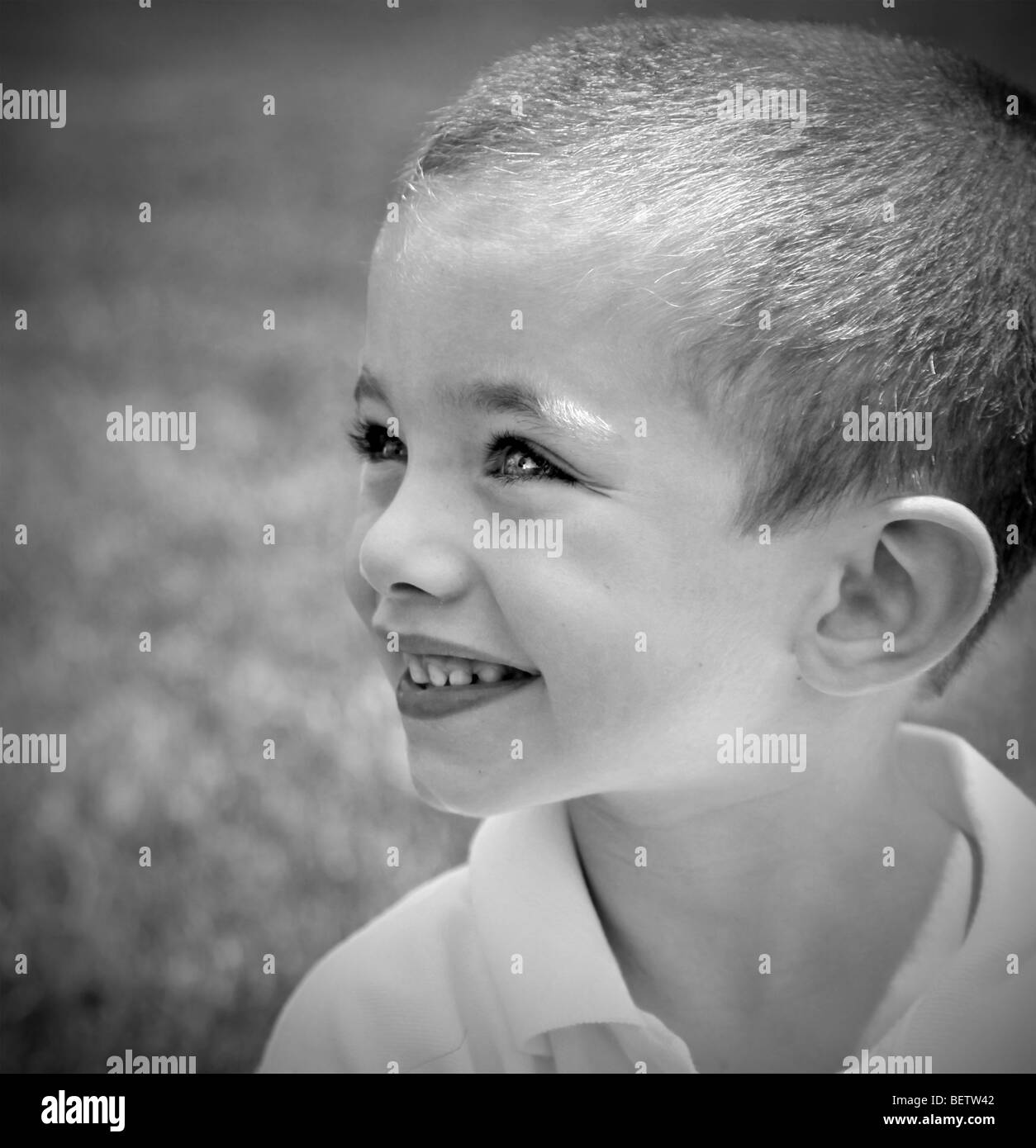 Happy eyes lifestyle outdoors black and white stock photos images alamy
