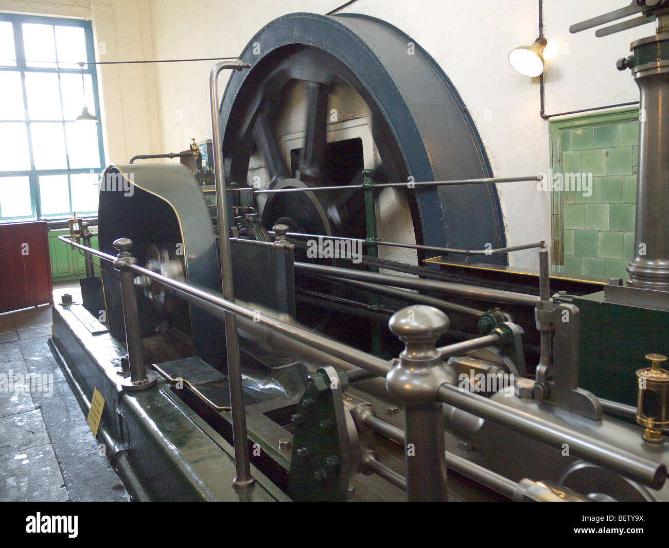 The steam engine powering the looms of the Queen Street MIll Textile