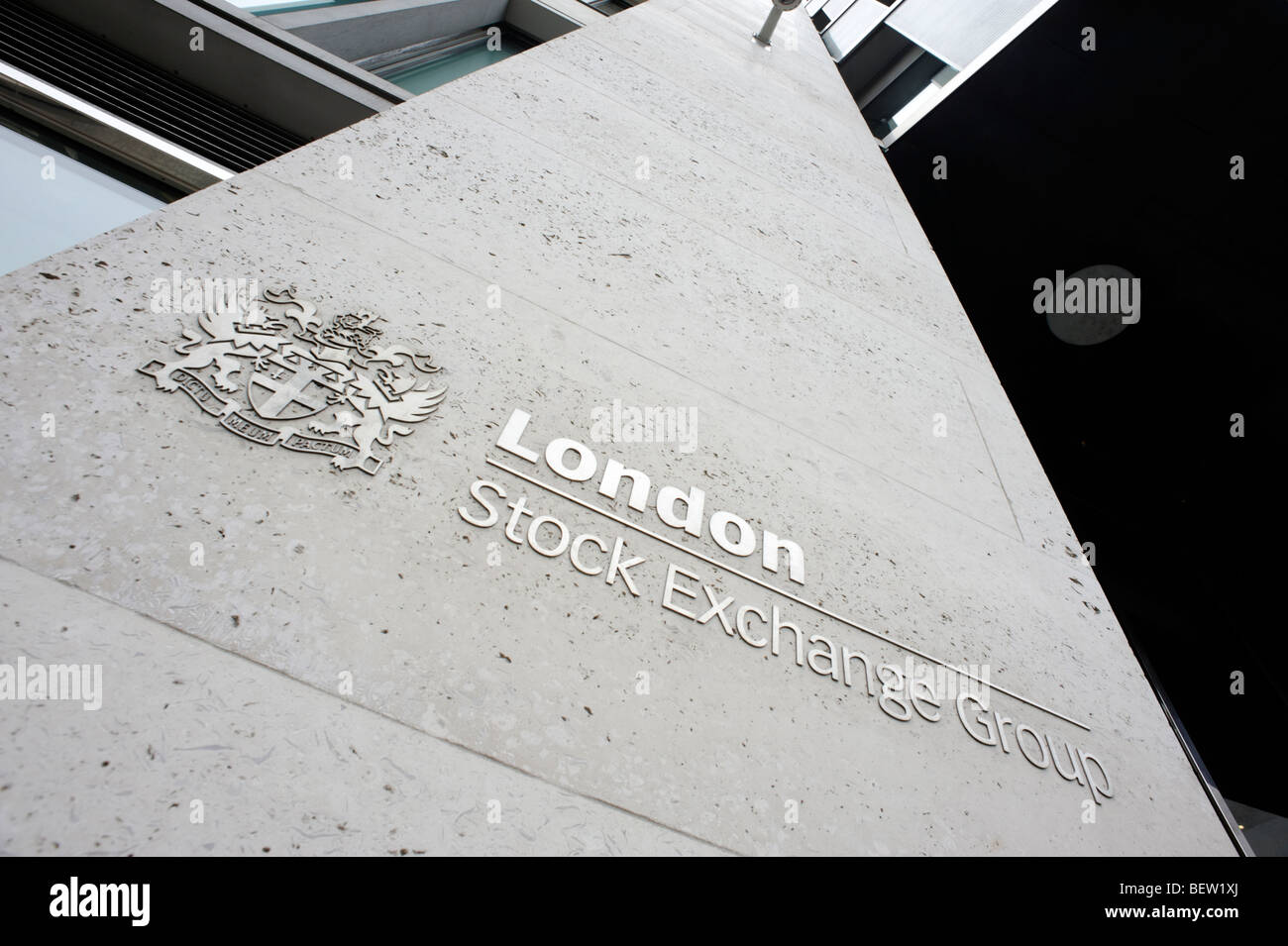 London stock exchange hi-res stock photography and images - Alamy