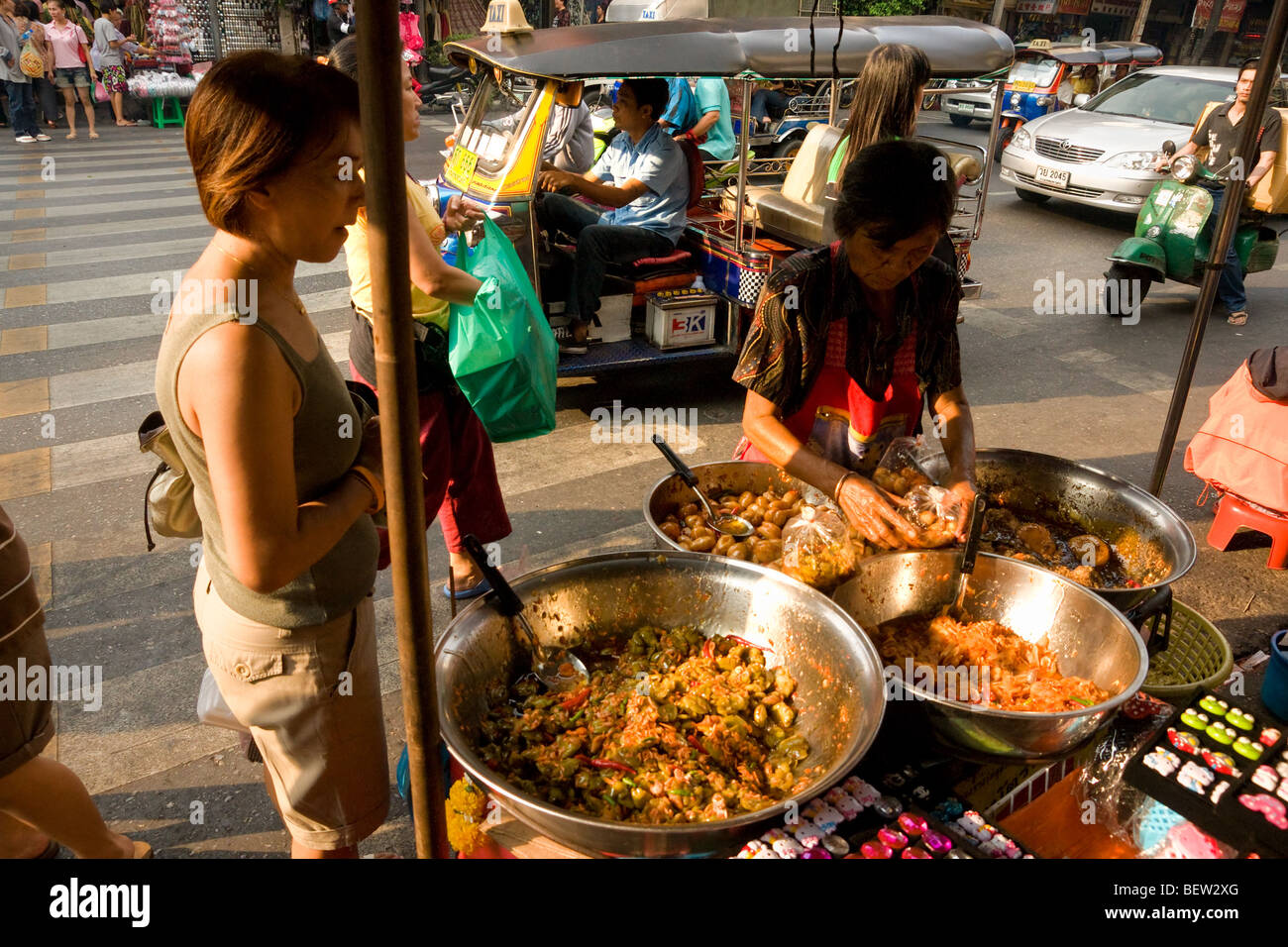 Authentic Thai Street cuisine, Bangkok Stock Photo - Alamy