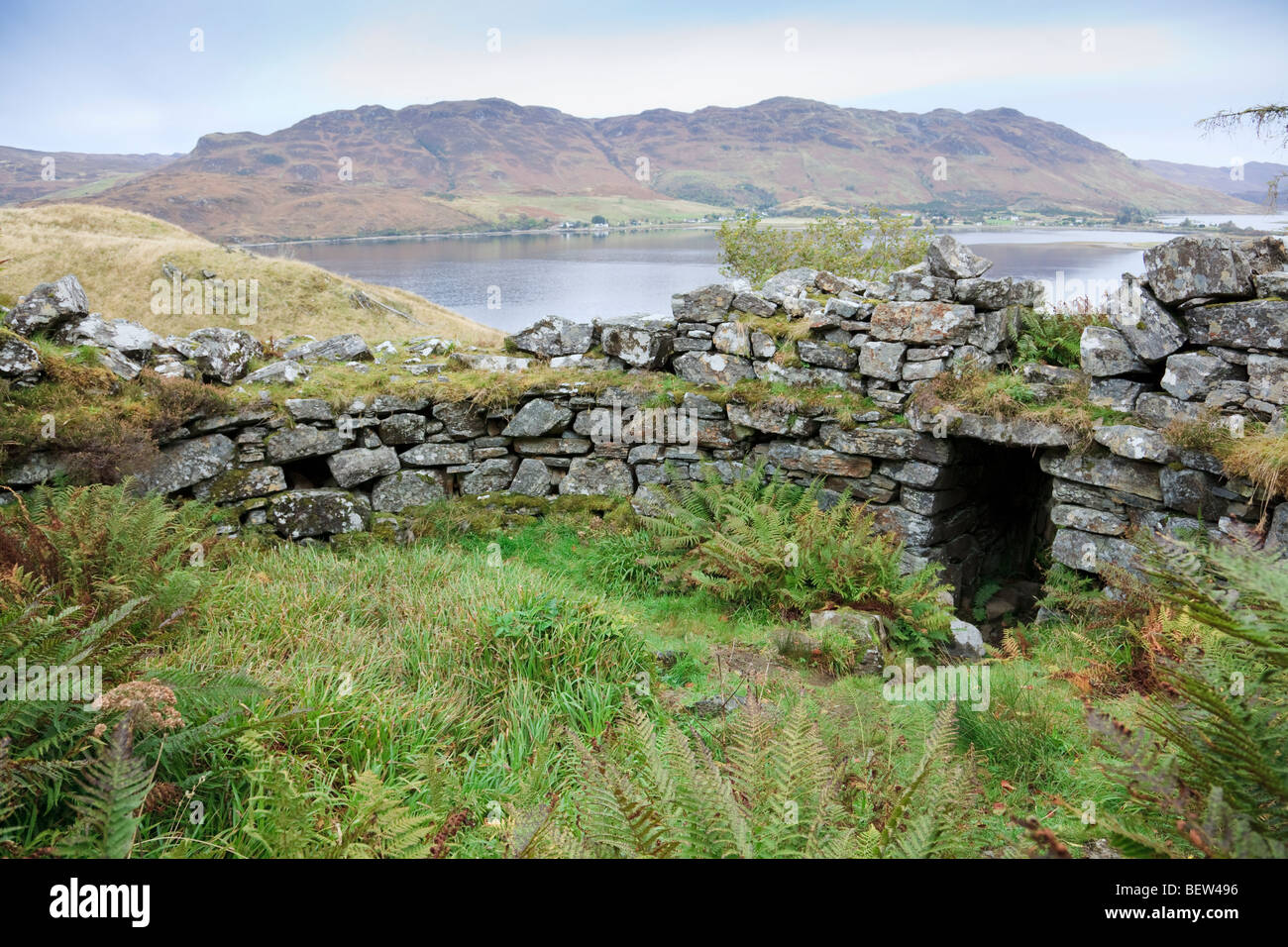 Caistel Grugaig Broch at Totaig and view to Loch Alsh Stock Photo