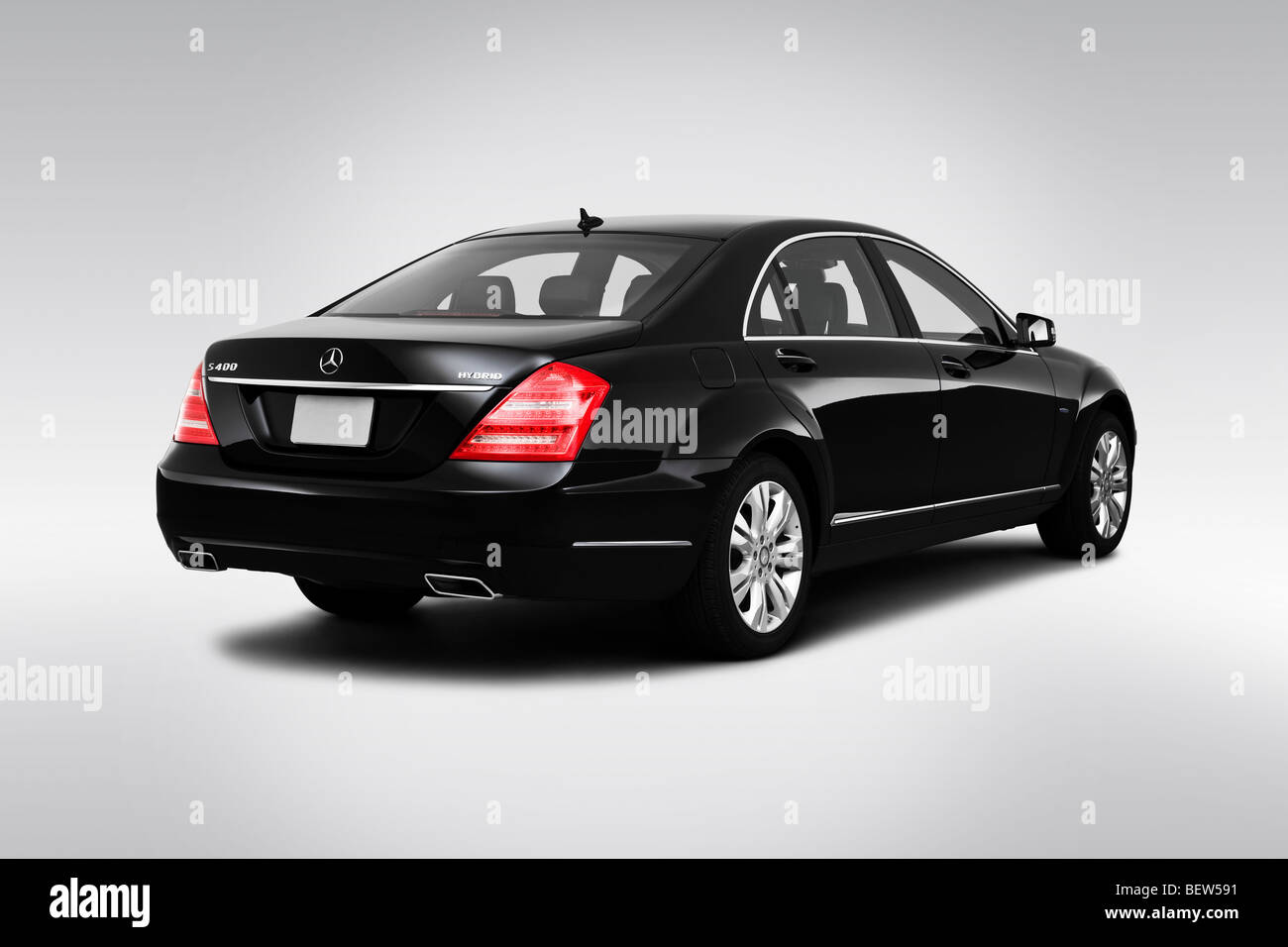2010 Mercedes-Benz S-Class Hybrid S400 in Black - Rear angle view Stock  Photo - Alamy