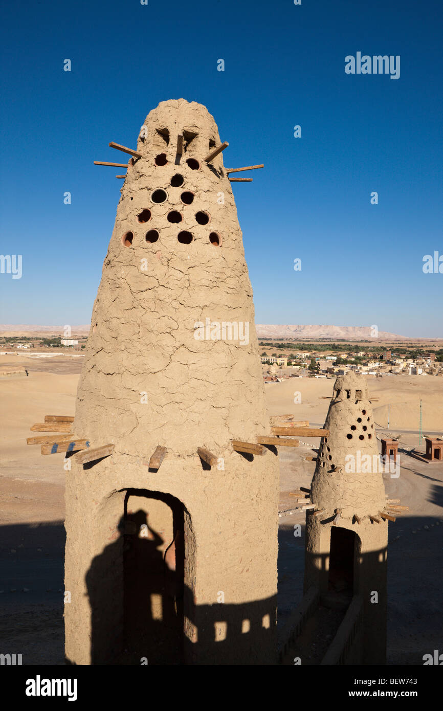 Old Town El Qasr in Dakhla Oasis, Libyan Desert, Egypt Stock Photo Alamy