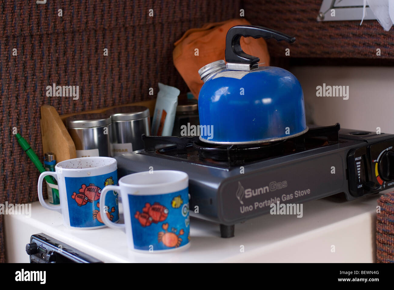 Portable gas stove hi-res stock photography and images - Alamy