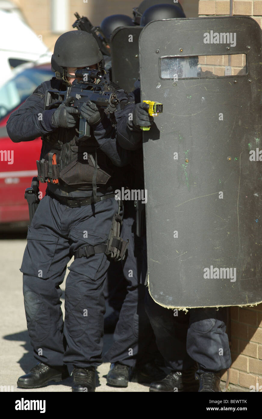 Police tactical firearms team Stock Photo