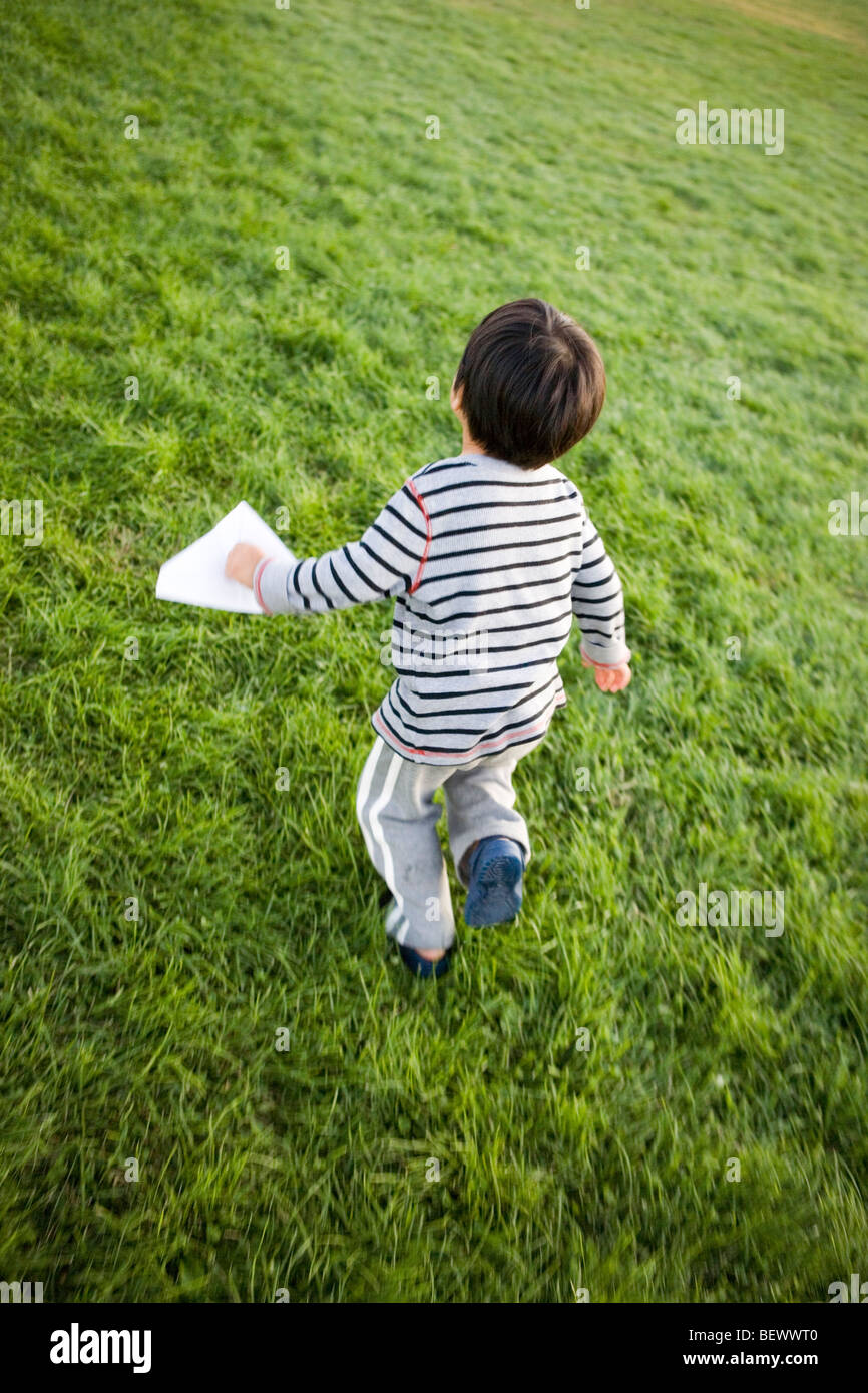 Year old children three japanese hi-res stock photography and images ...