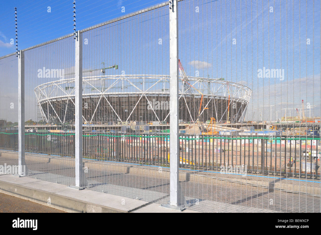 Security fencing system installed around perimeter of London 2012