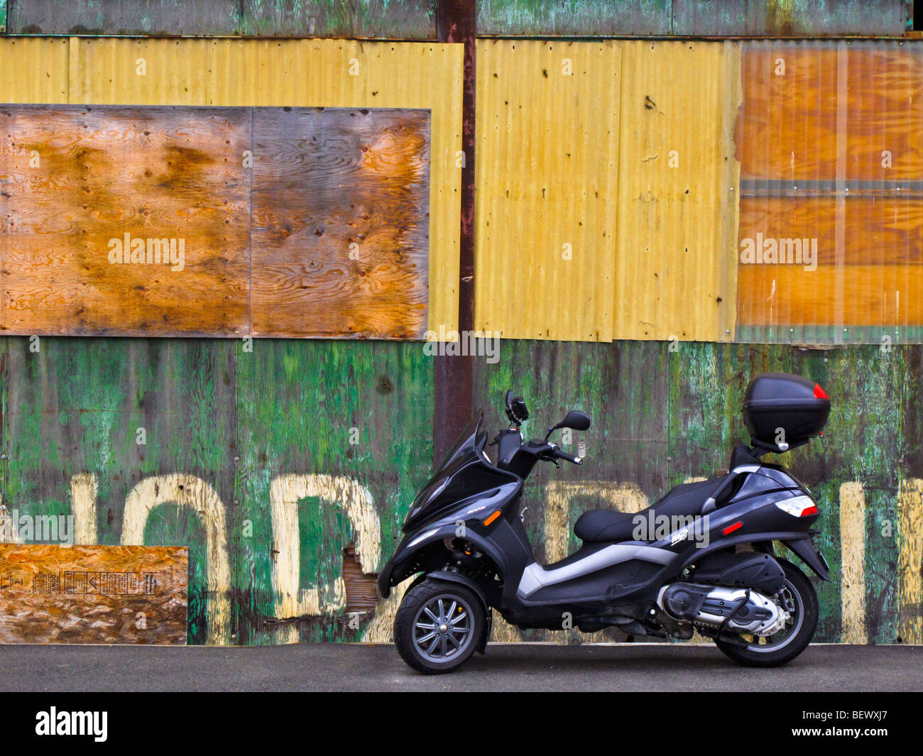 Three wheels scooter hi-res stock photography and images - Alamy