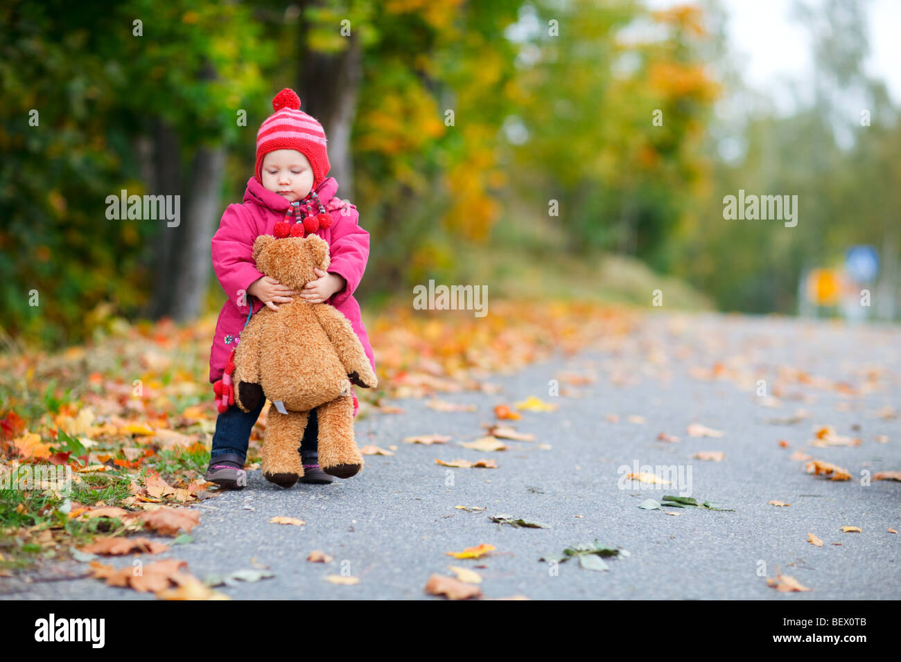 1 year baby walking