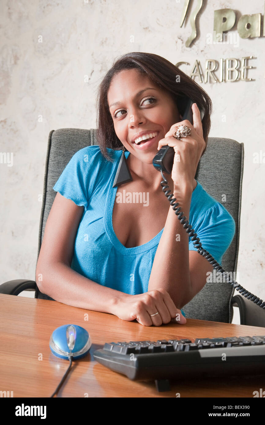 Office Worker, answering the phone Stock Photo - Alamy