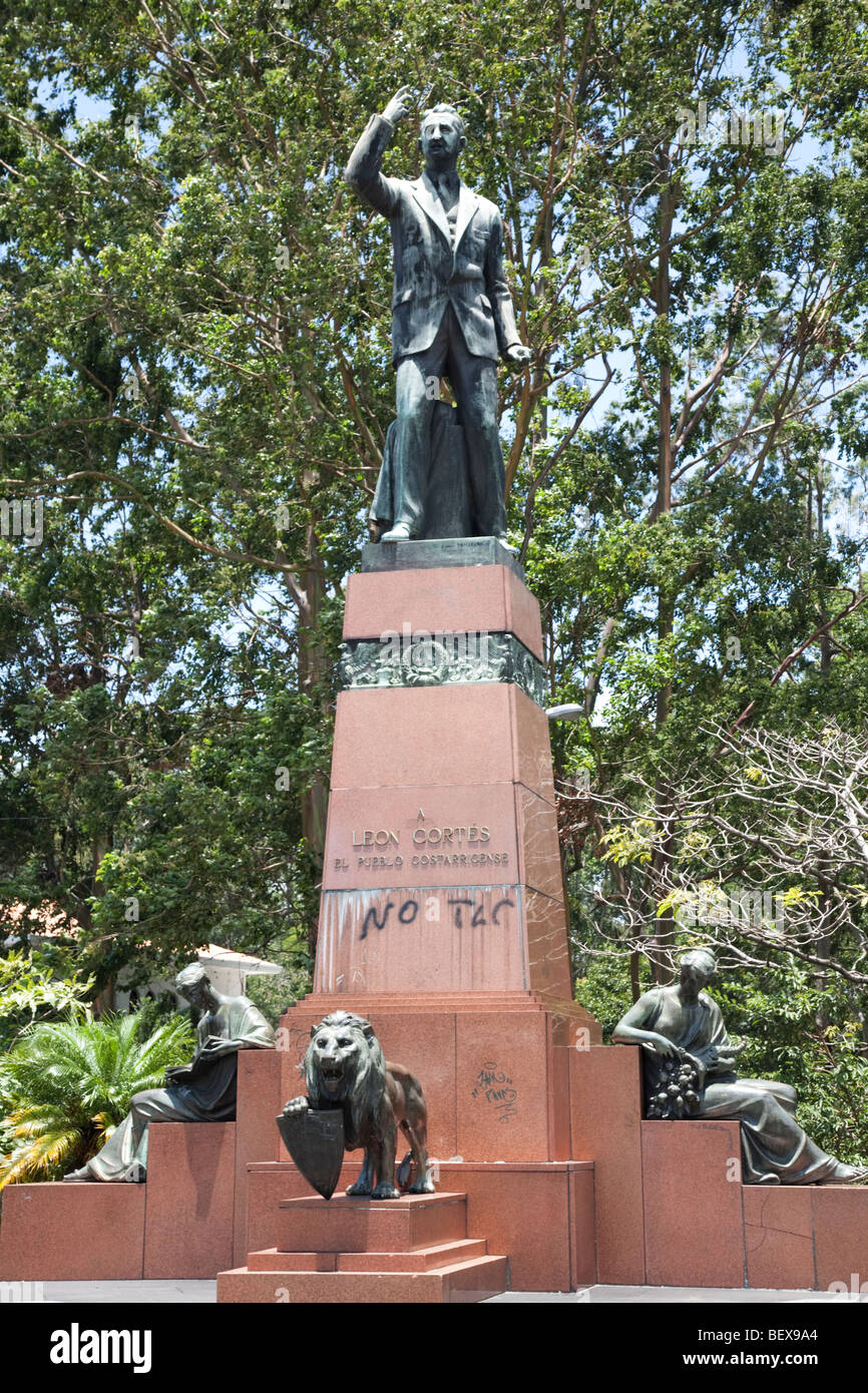 Leon Cortes Monument, Parque la Sabana, San Jose, Costa Rica. Stock Photo