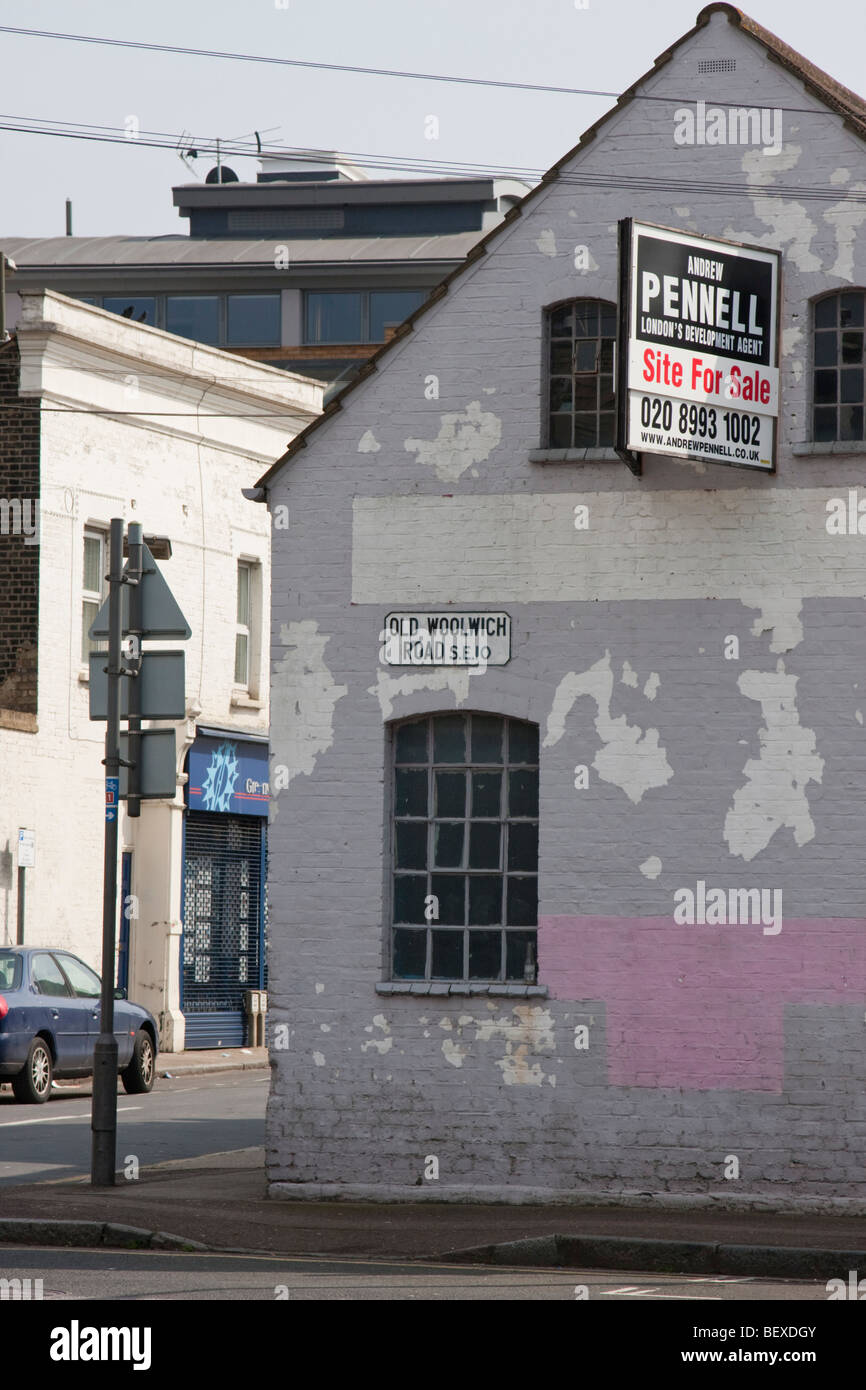 Old woolwich road hires stock photography and images Alamy