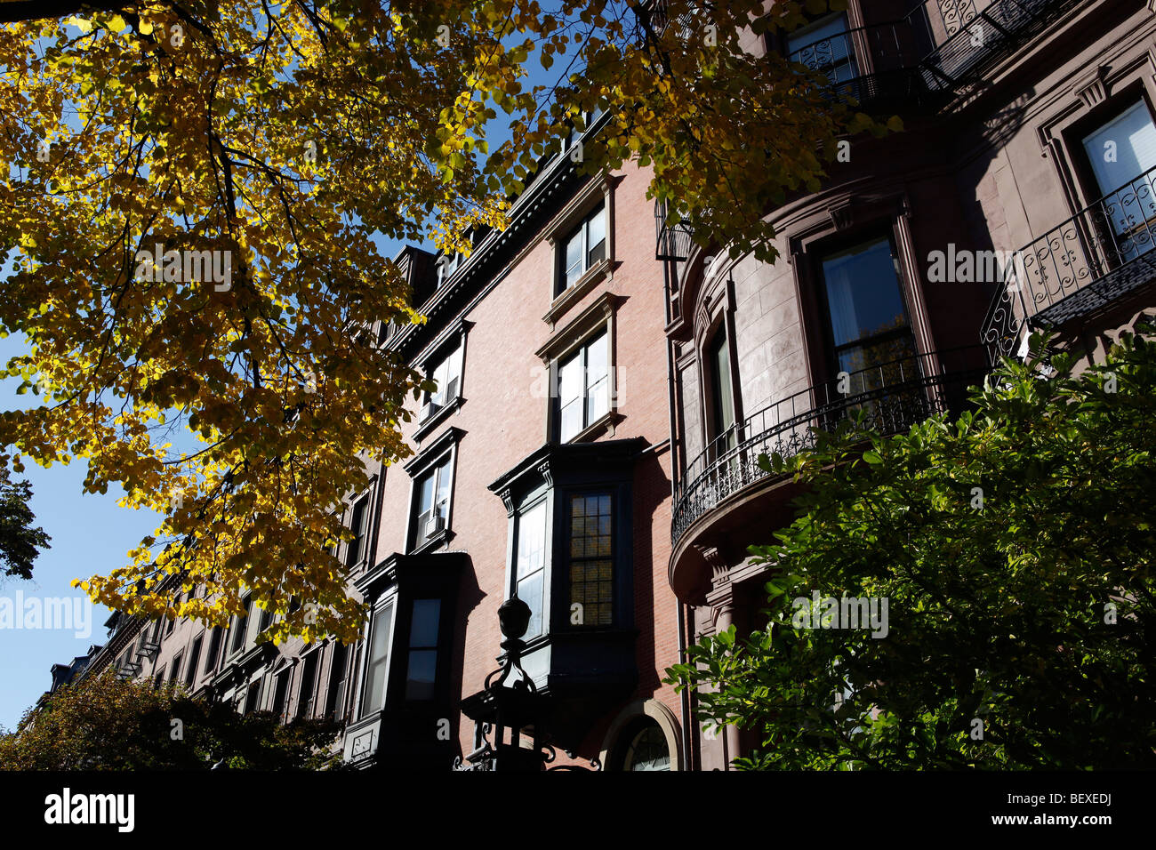 Brownstone boston hi-res stock photography and images - Alamy