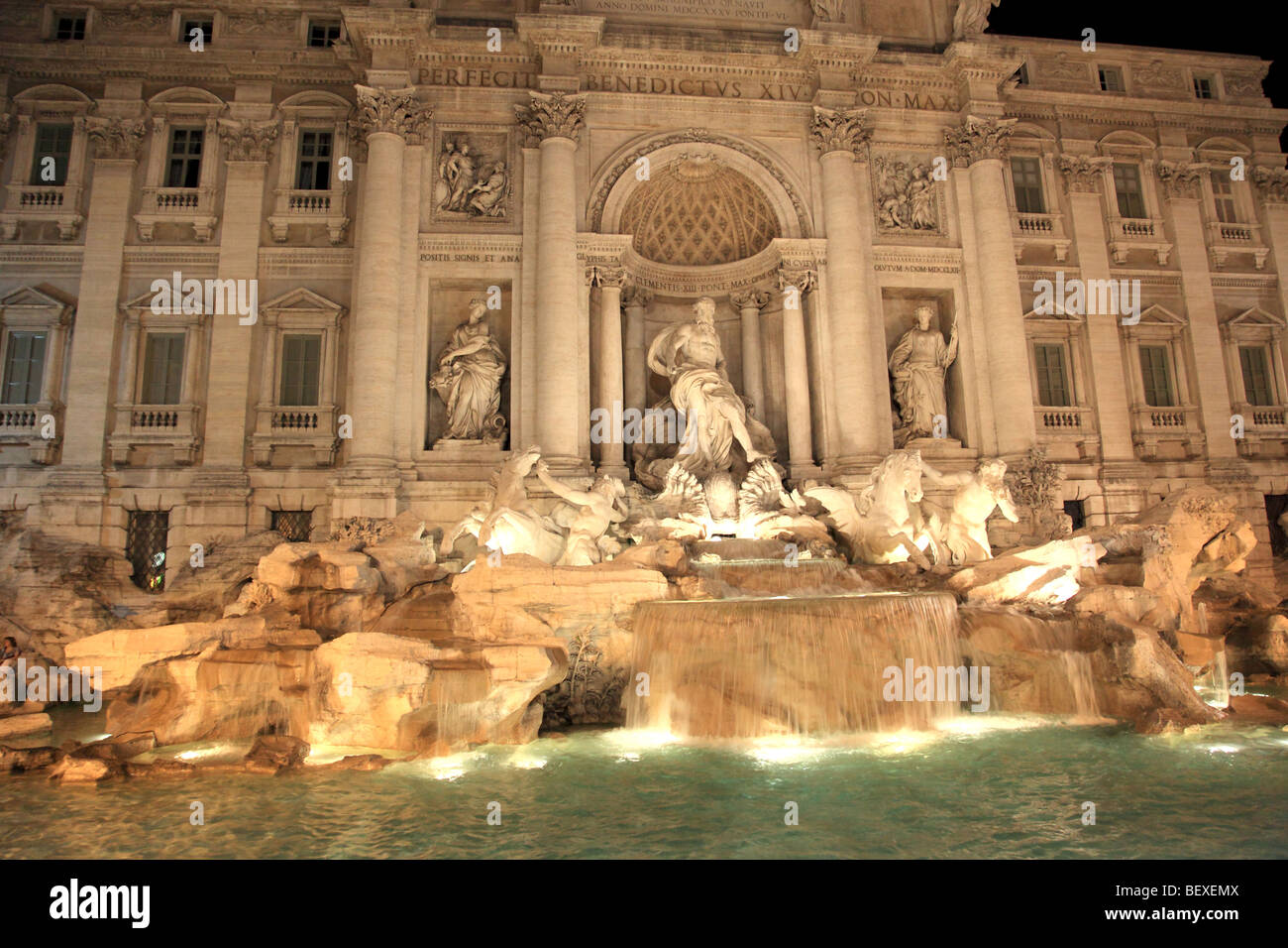 The Trevi Fountain (Fontana di Trevi) at night in Rome Stock Photo