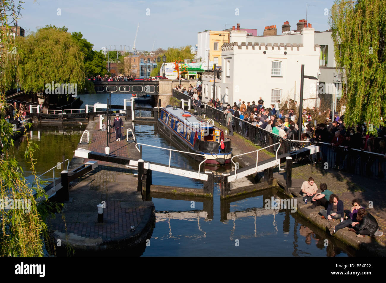 camden and regents canal in april 2009 Stock Photo - Alamy