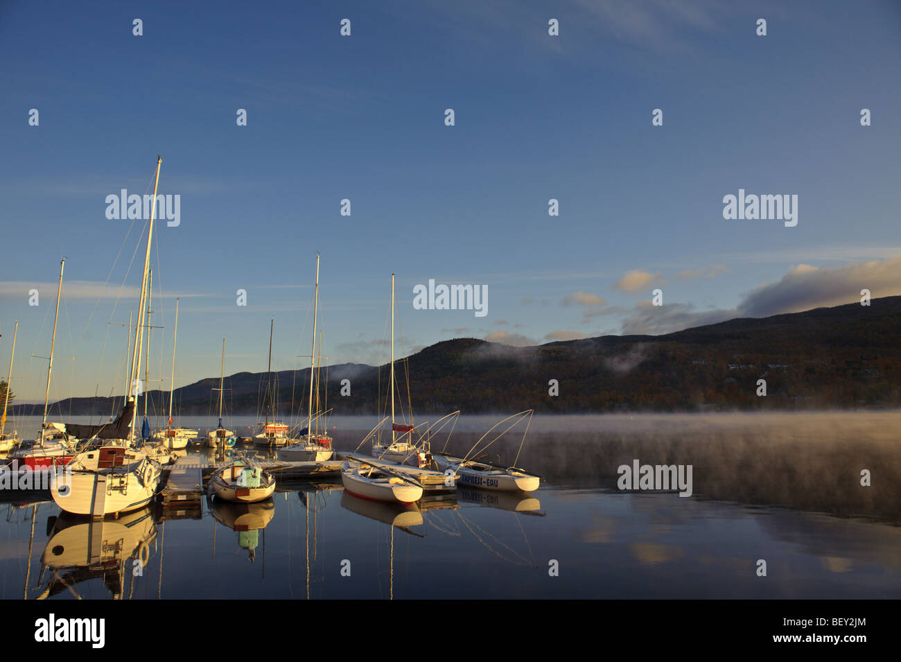 Mt tremblant sunrise hires stock photography and images Alamy