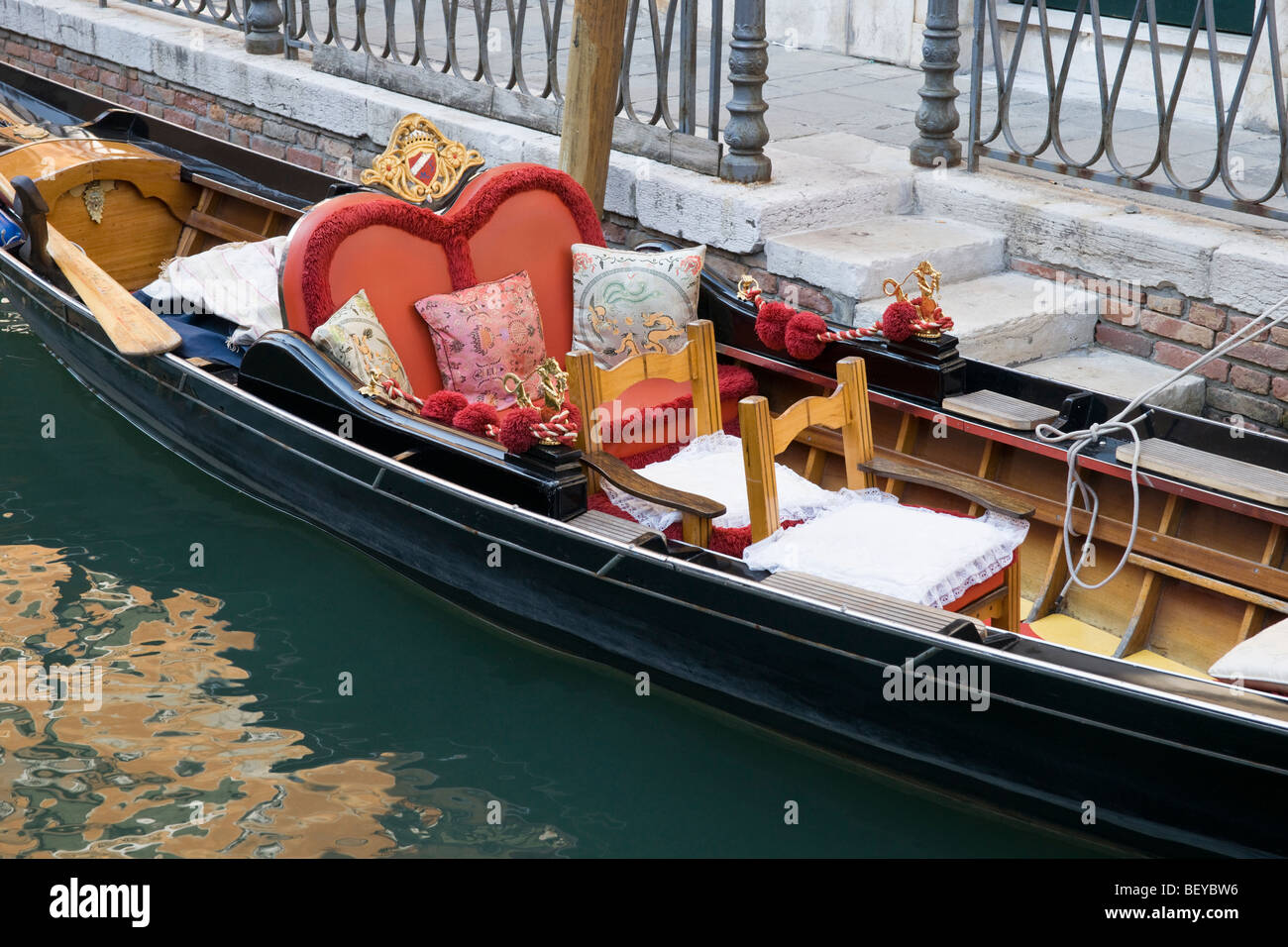 Gondola venice italy hi-res stock photography and images - Alamy