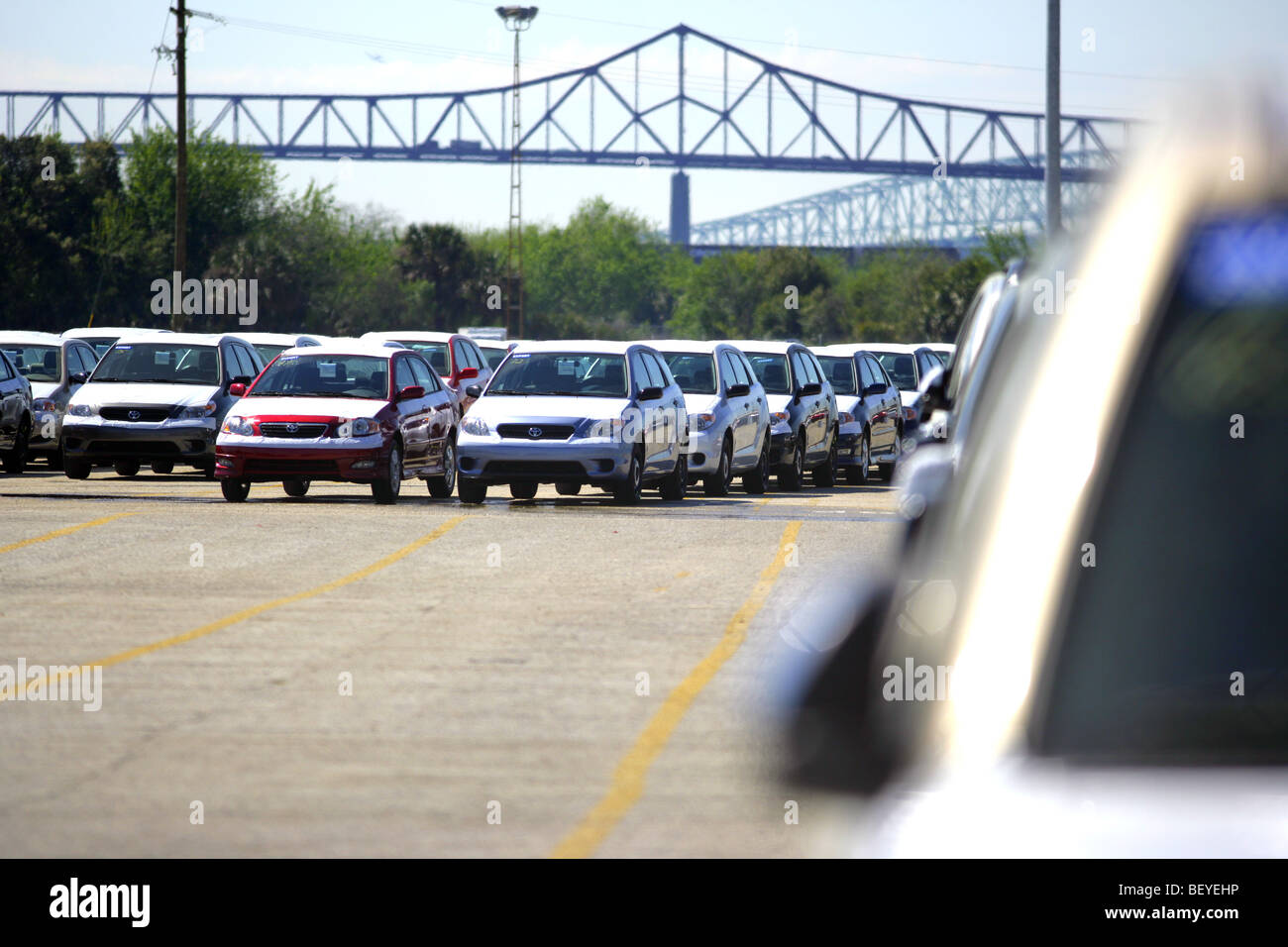 Car carriers hi-res stock photography and images - Alamy