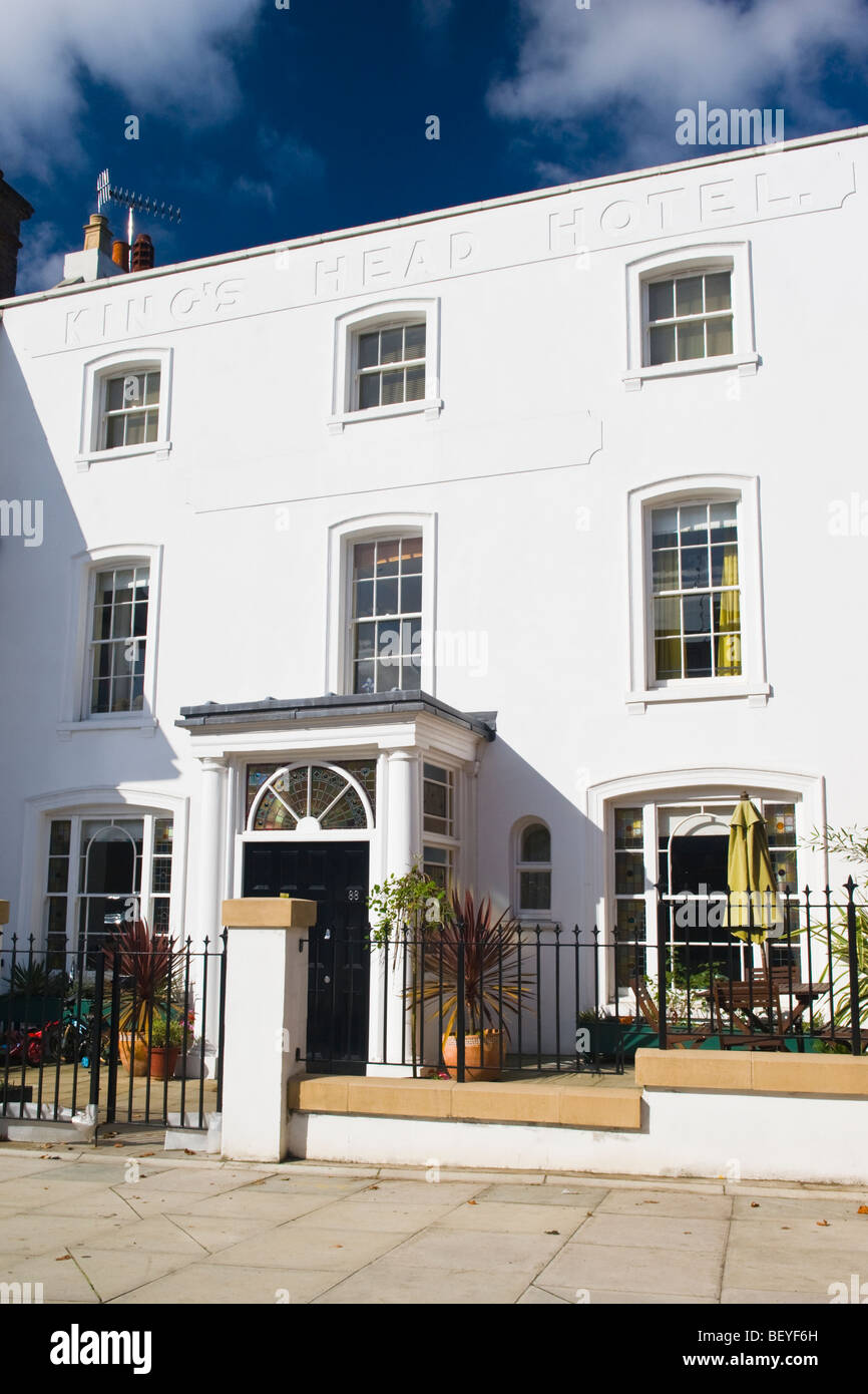 Harrow on the Hill , Harrow School , the erstwhile King's Head Hotel