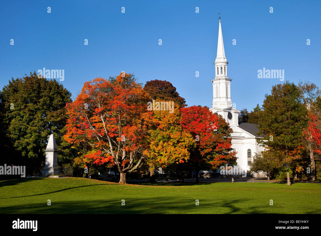 View across historic Village Green to the First Congregational Church, Lexington, Massachusetts, USA Stock Photo