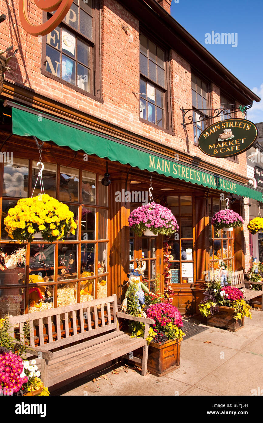 Main Streets Market & Cafe in Concord, Massachusetts, USA Stock Photo
