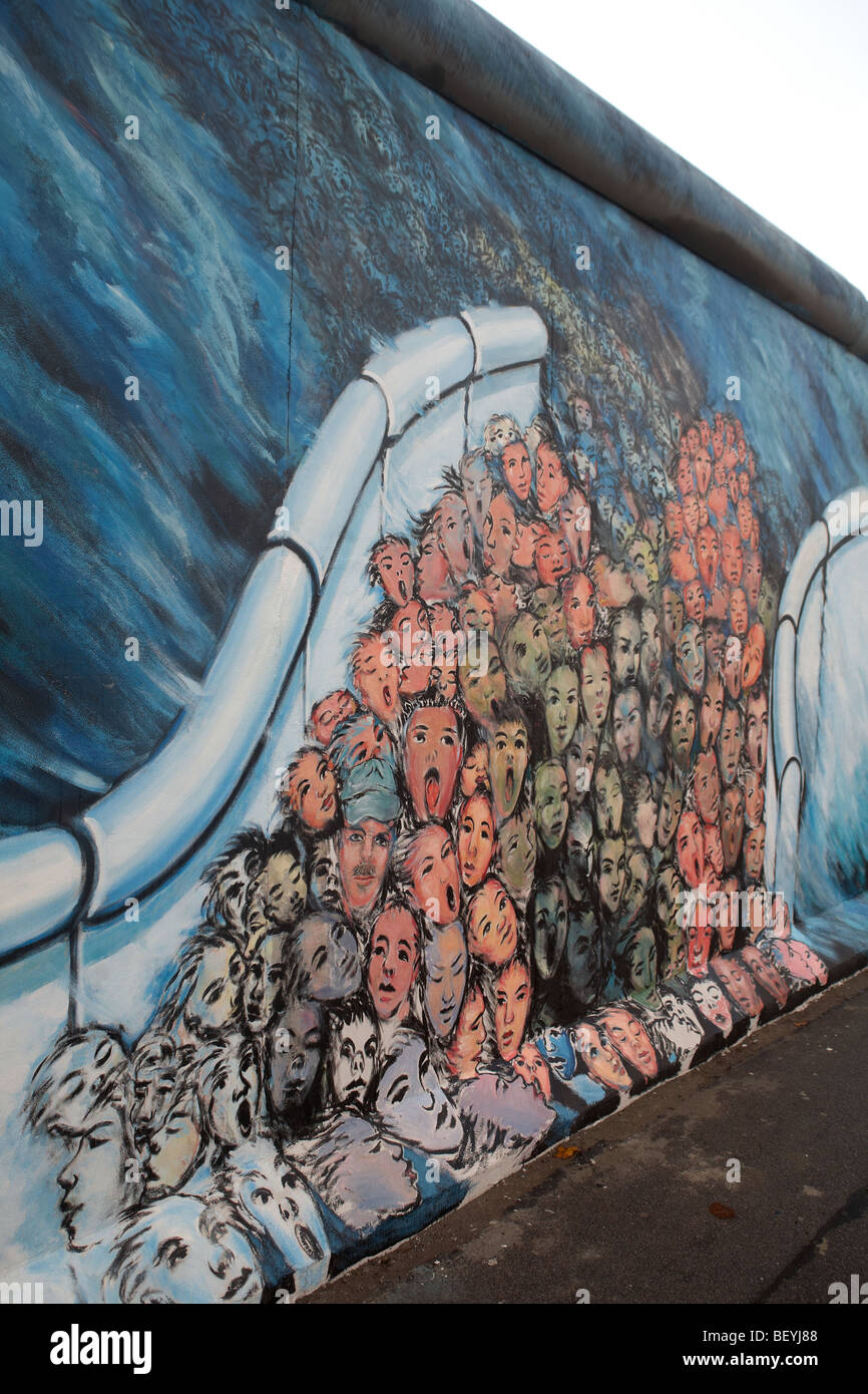 Berliner Wall Art Gallery Stock Photo Alamy