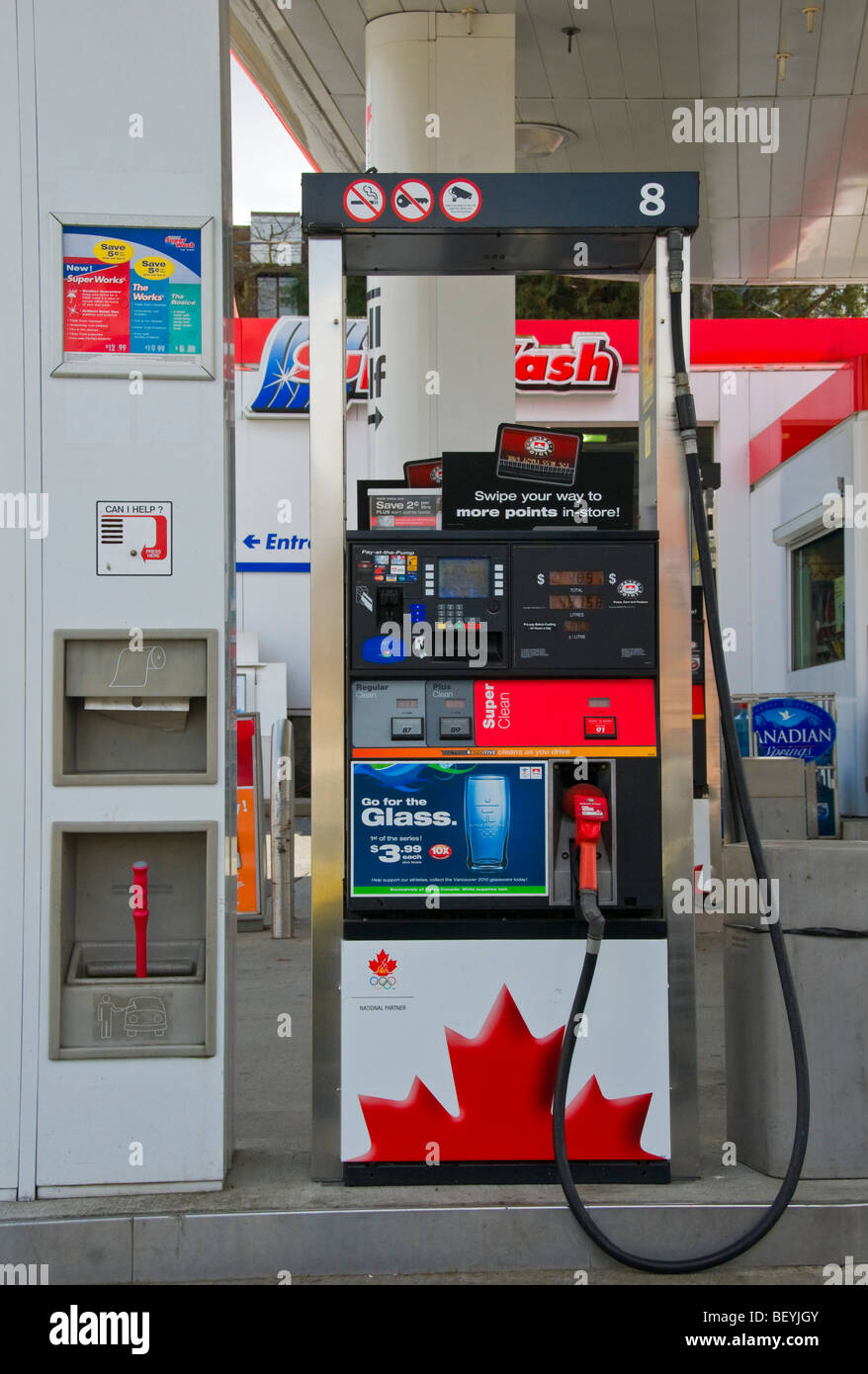 Gas station Vancouver Stock Photo Alamy