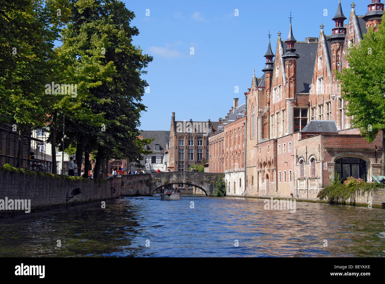 Buildings on canal Sint Annerei, Bruges, Brugge, Belgium Stock Photo