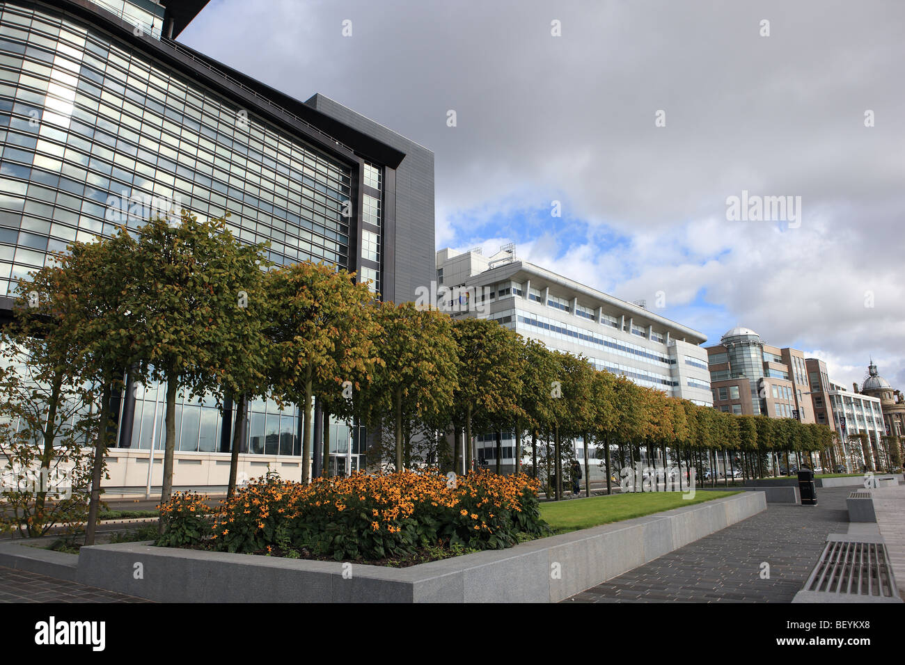 Modern buildings in Glasgow in the IFSD International Financial