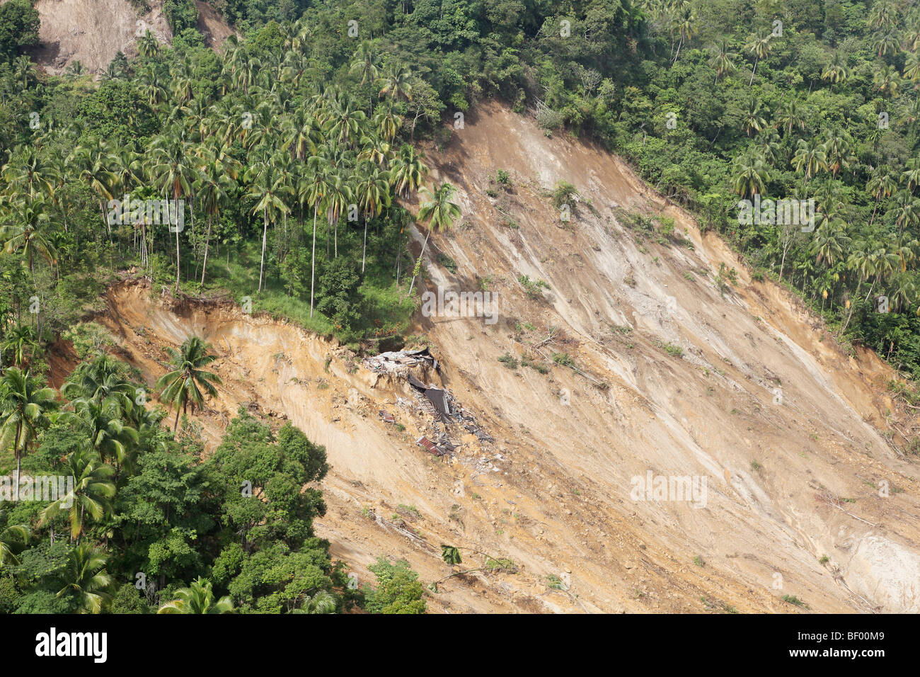 Aerial of a landslide near Padang Alai, West Sumatra, Indonesia following the earthquake of 2nd October 2009 Stock Photo