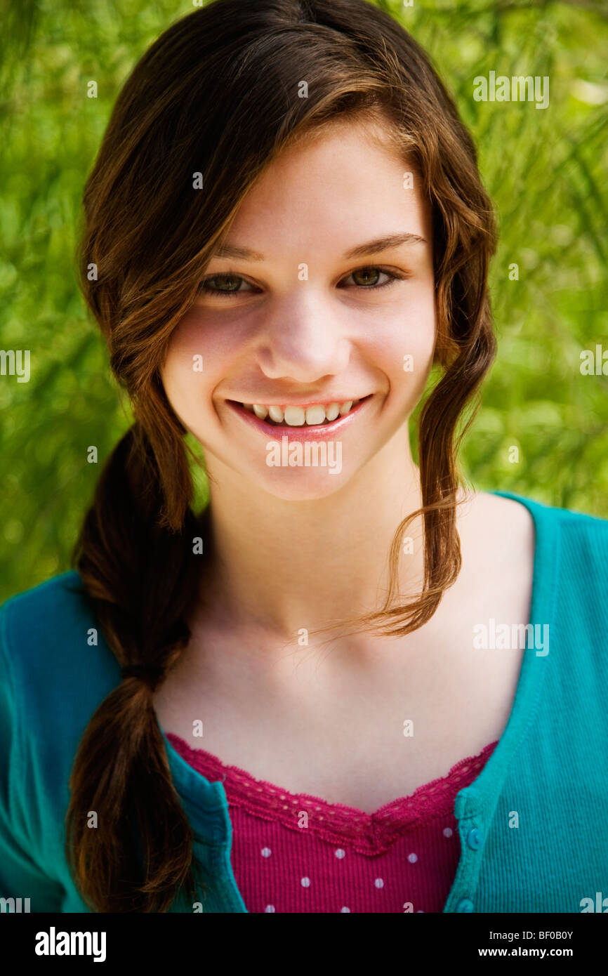 Portrait of a girl smiling Stock Photo - Alamy