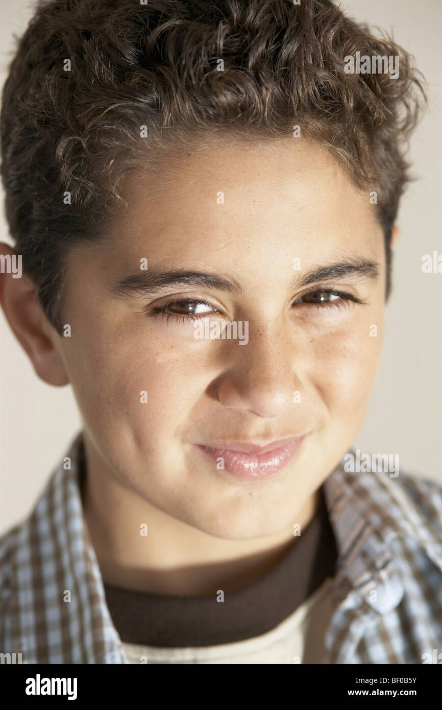 Portrait of a boy smiling Stock Photo - Alamy