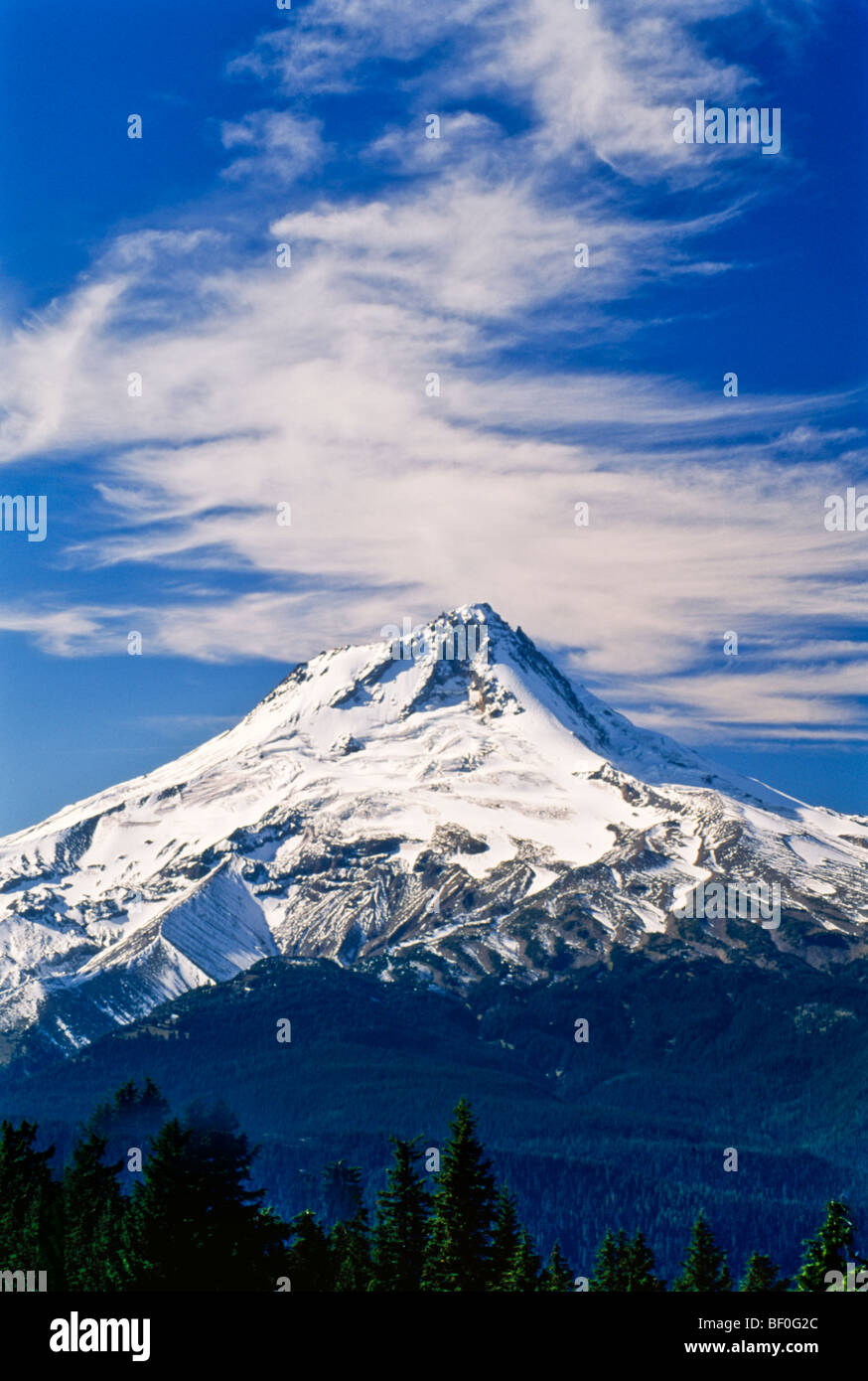 Mt. Hood and clouds, Mt. Hood National Forest, Oregon Stock Photo Alamy