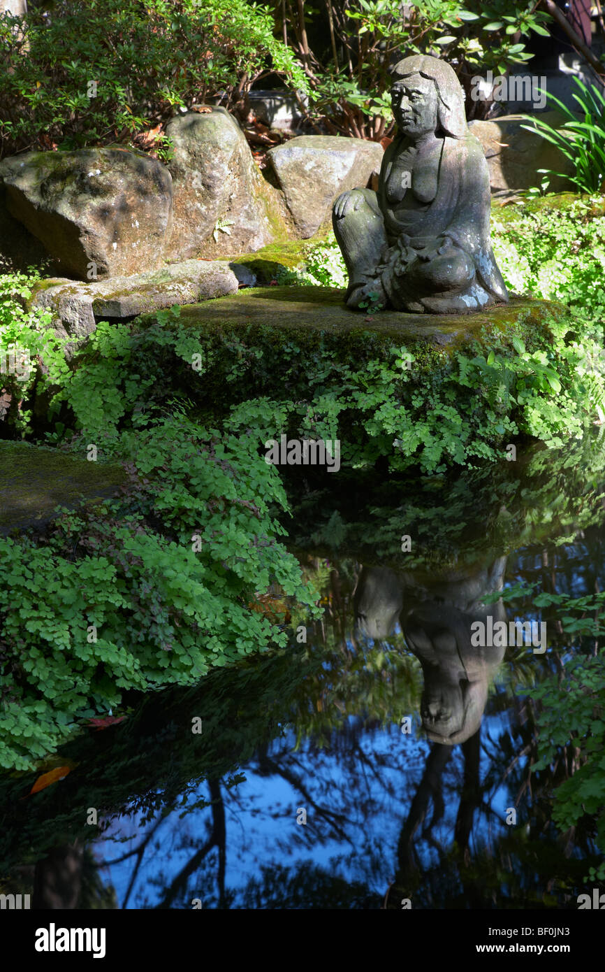 Stone statues at Hasedera temple in Kamakura, Japan Stock Photo Alamy
