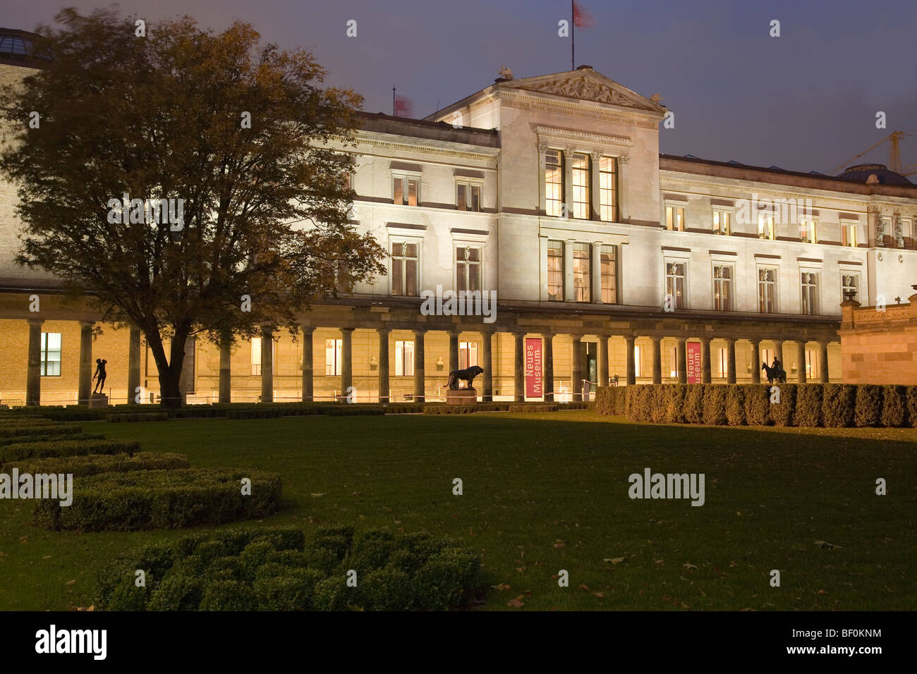 NEUES MUSEUM BODESTRA E BERLIN GERMANY visual data 3