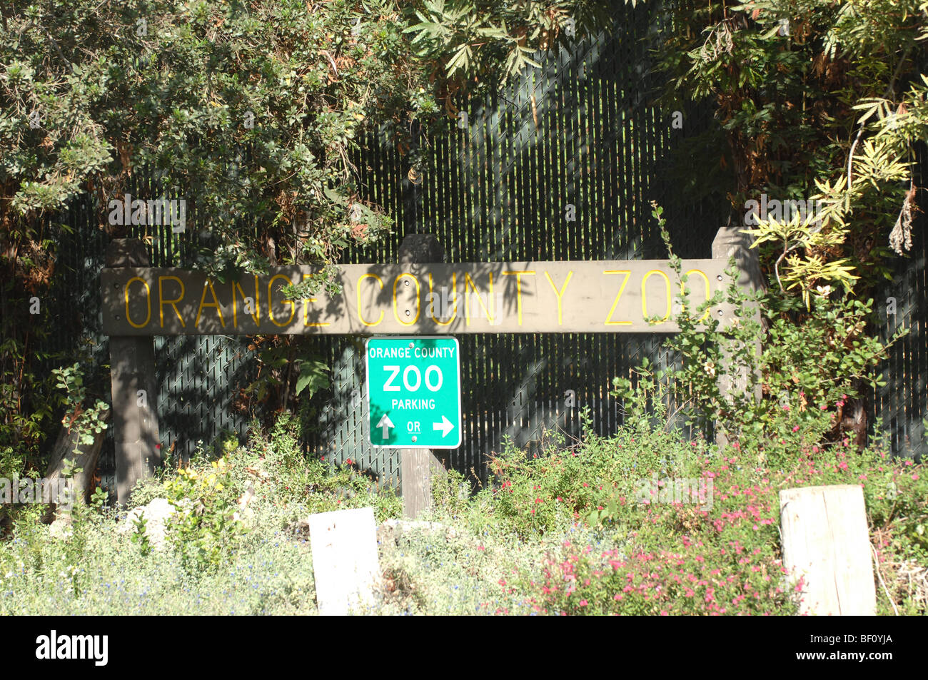 Signs guiding visitors to the Orange County Zoo In Orange, CA, U Stock