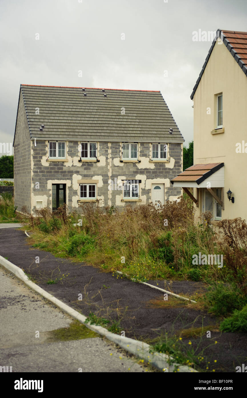 Part built private housing development project on the outskirts of Llanelli, abandoned after the developer went bust. wales UK Stock Photo