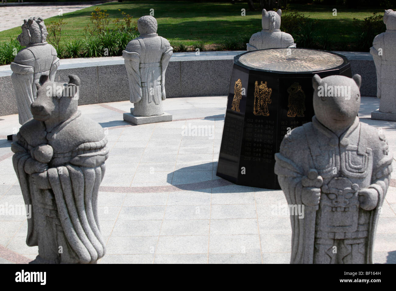 Korean stone statues hires stock photography and images Alamy