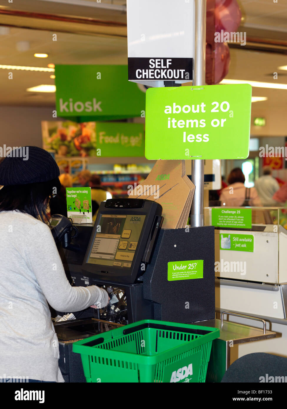 supermarket-self-checkout-woman-hi-res-stock-photography-and-images-alamy