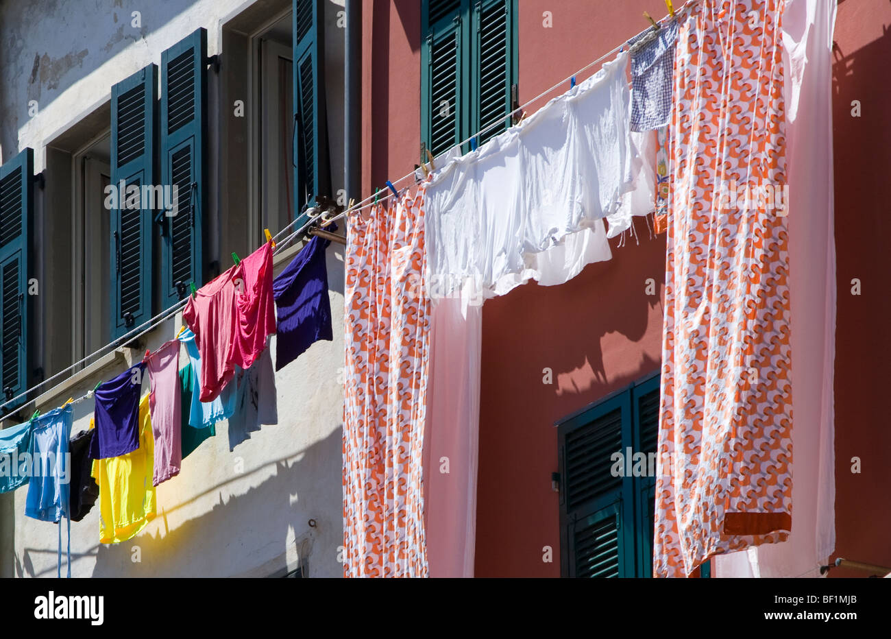 Colourful washing hanging on a line, Vernazza, Cinque Terre, Liguria, Italy Stock Photo